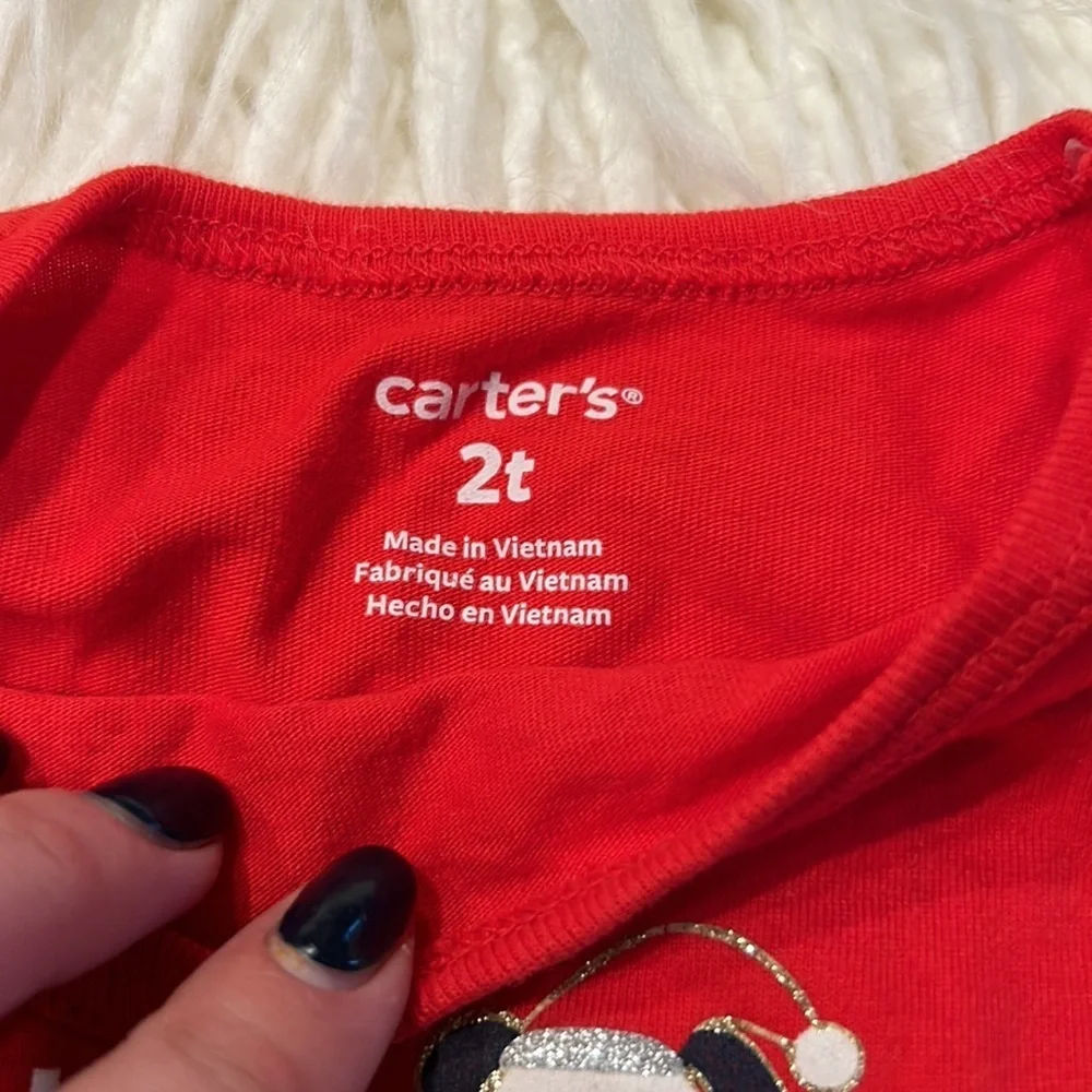 Carter’s 2 t holiday top good condition